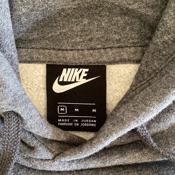 Excellent condition men’s Nike sportswear club fleece pullover hoodie - Picture 2 of 3